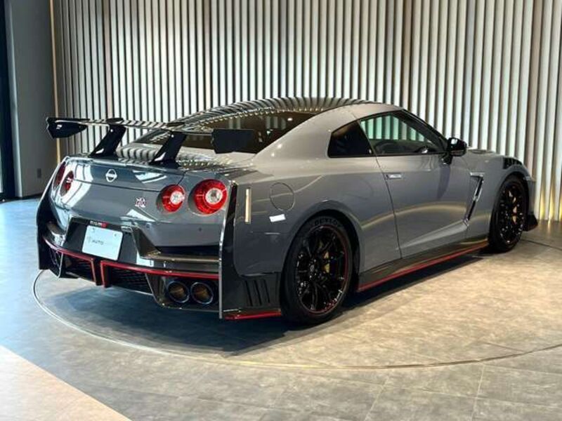 GT-R