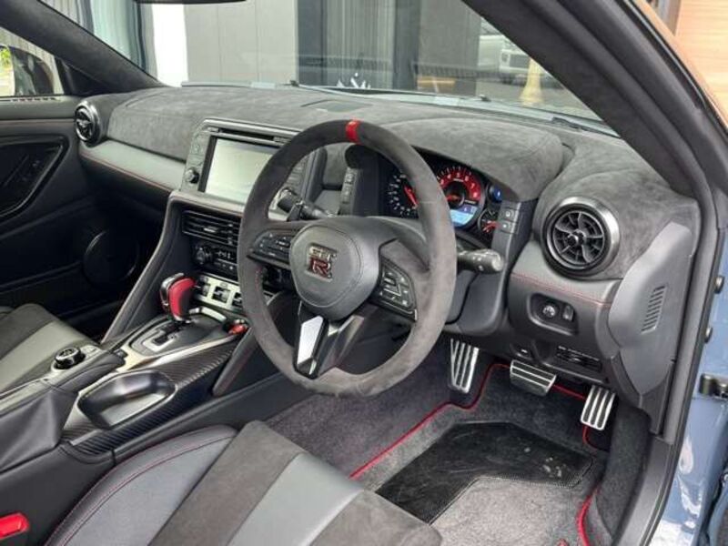 GT-R