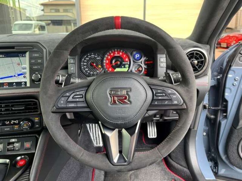GT-R