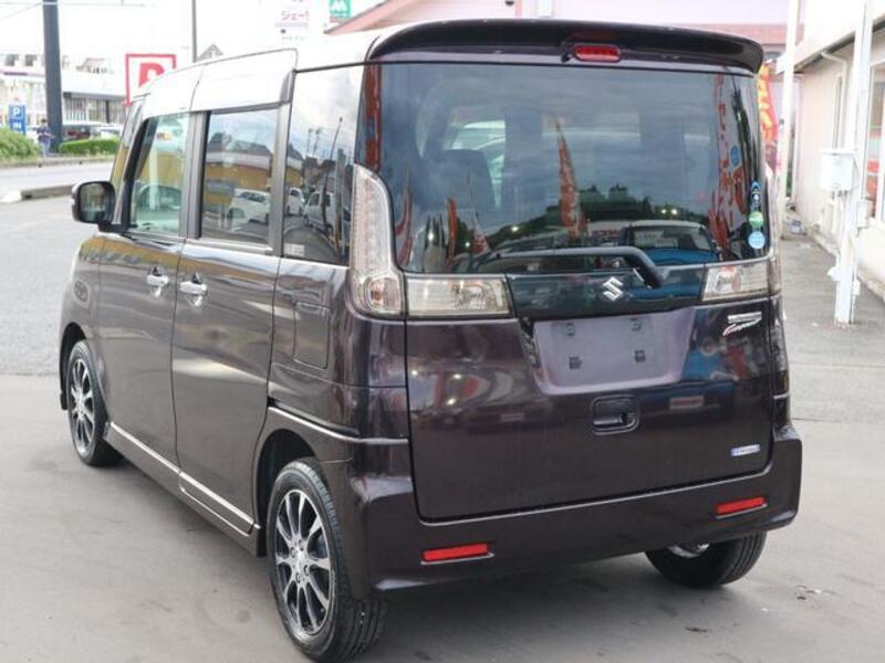 SPACIA CUSTOM