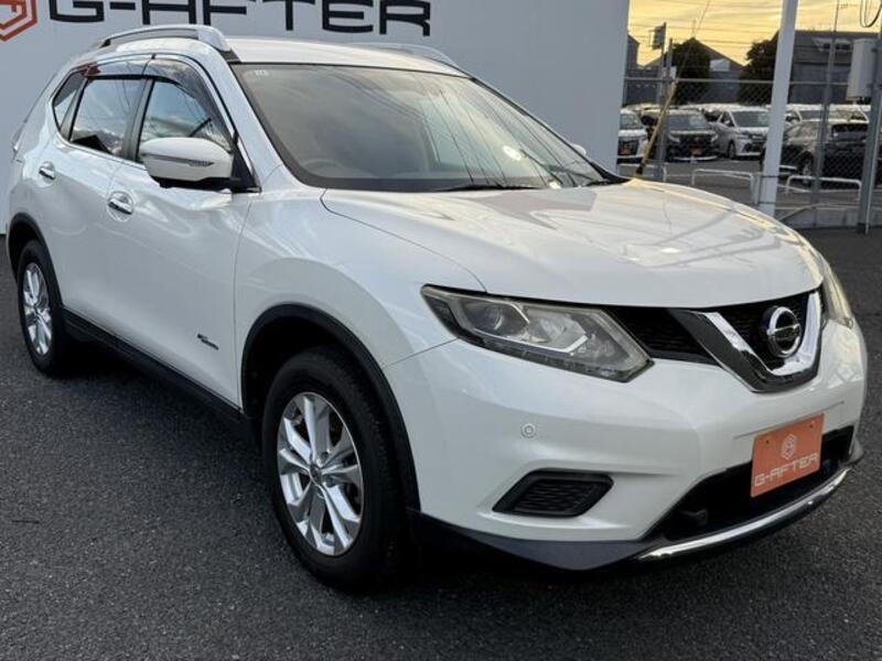 X-TRAIL