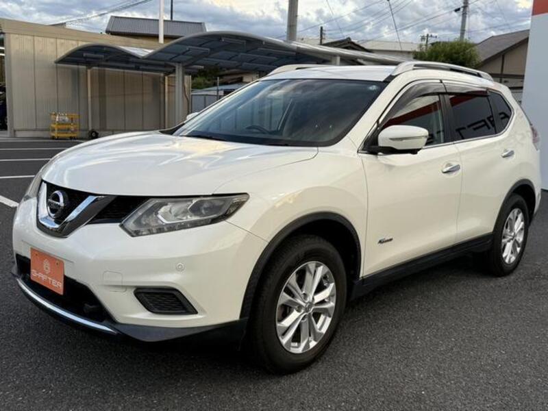 X-TRAIL