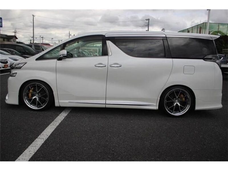 VELLFIRE
