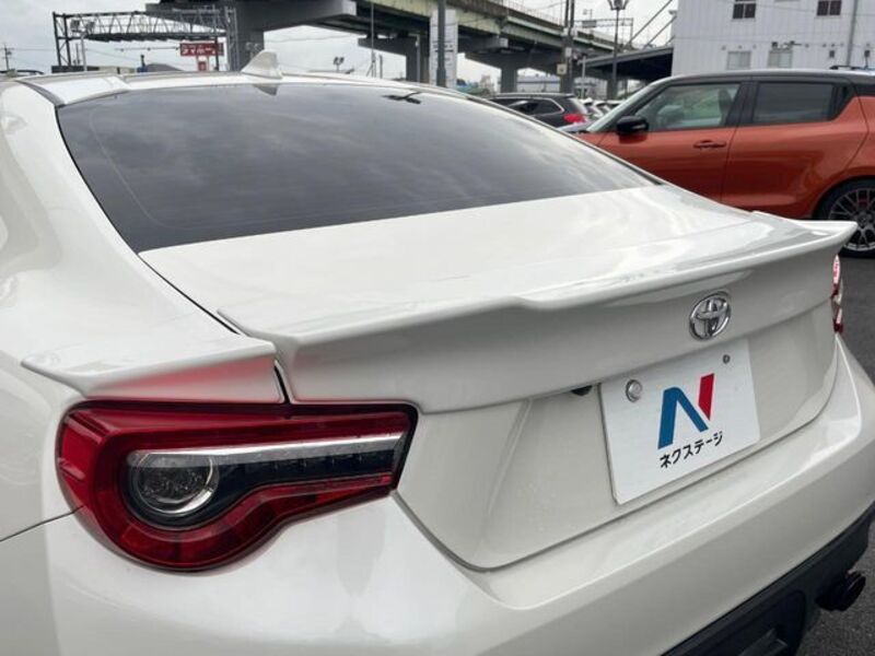 86