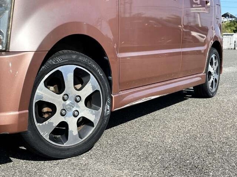 WAGON R