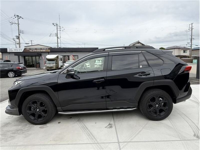 RAV4