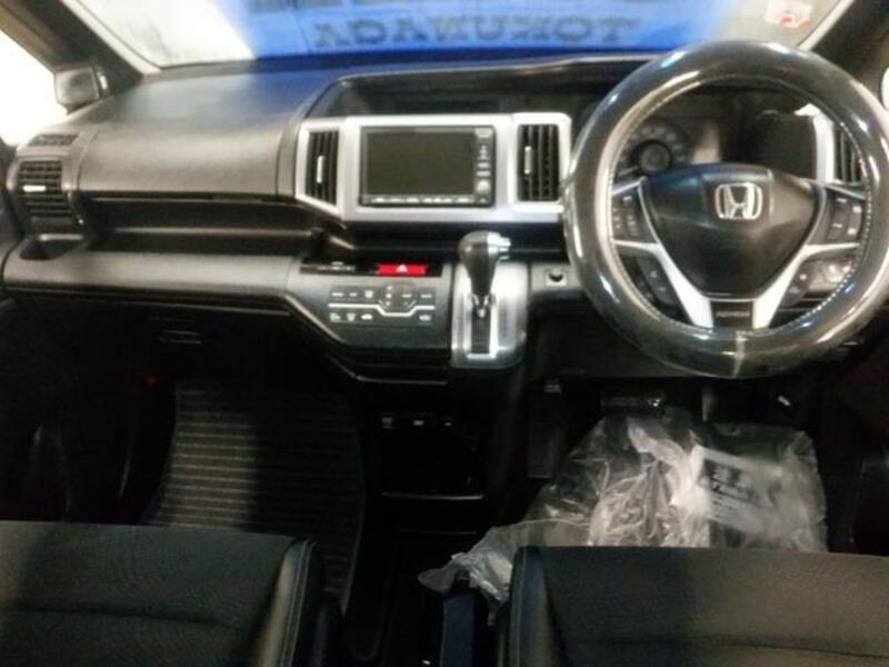 STEPWAGON SPADA