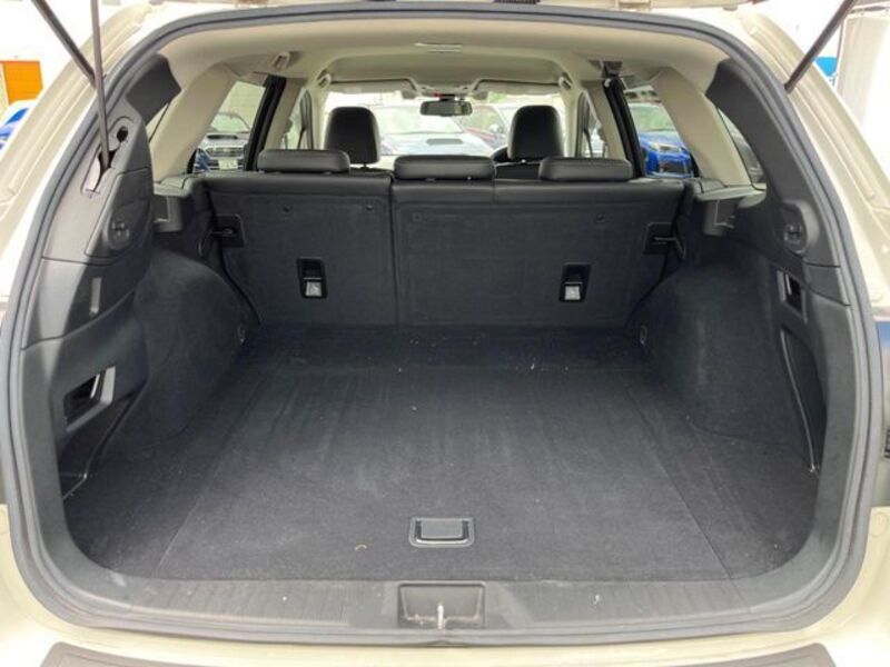 LEGACY OUTBACK