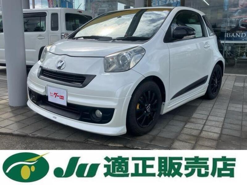 TOYOTA IQ