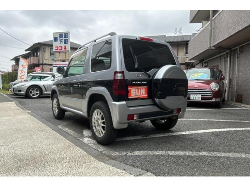 PAJERO MINI