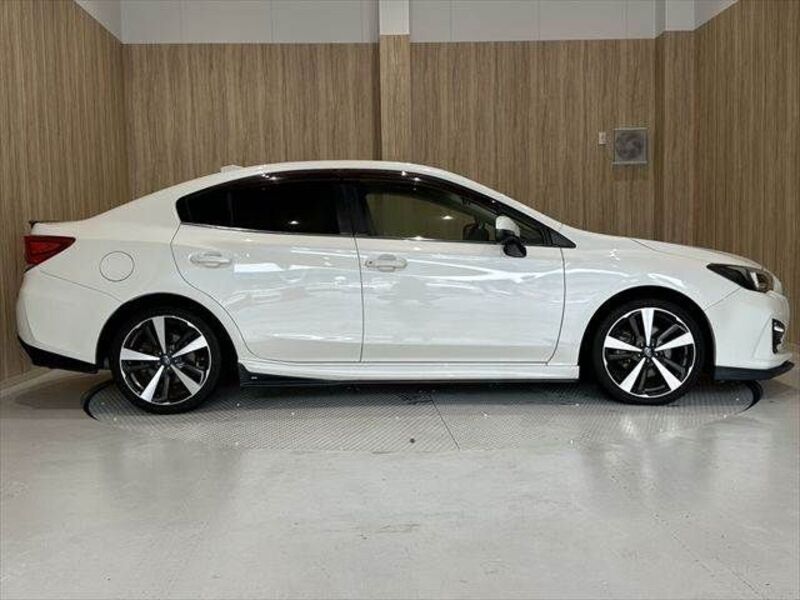 IMPREZA G4