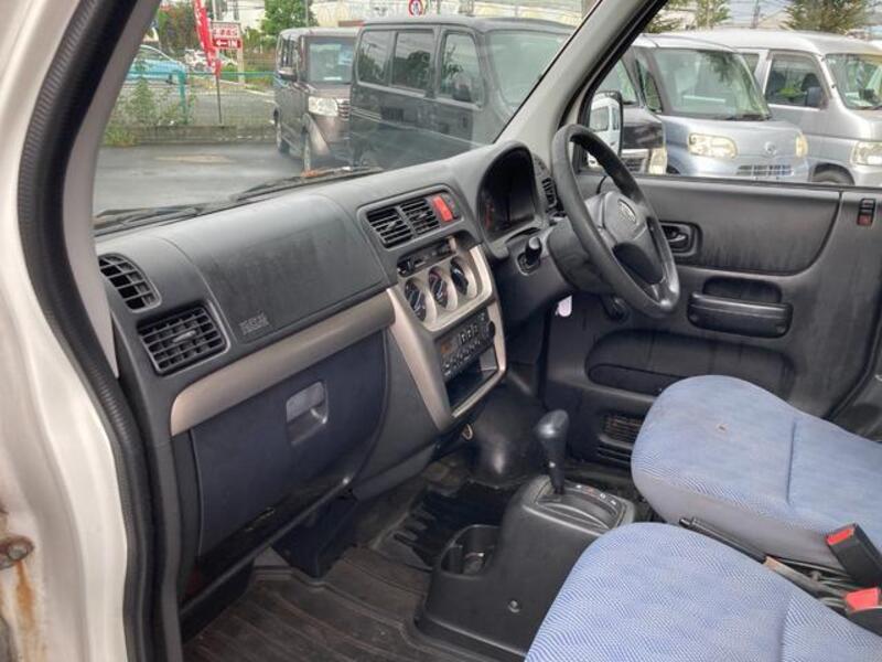 ACTY VAN
