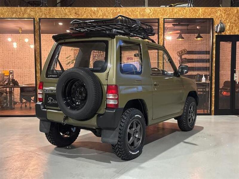 PAJERO MINI