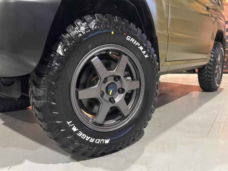 PAJERO MINI