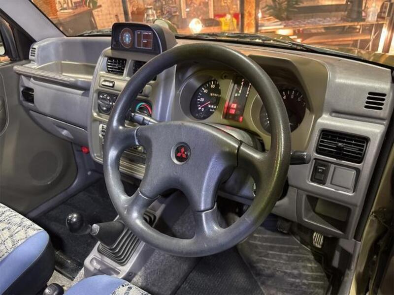 PAJERO MINI