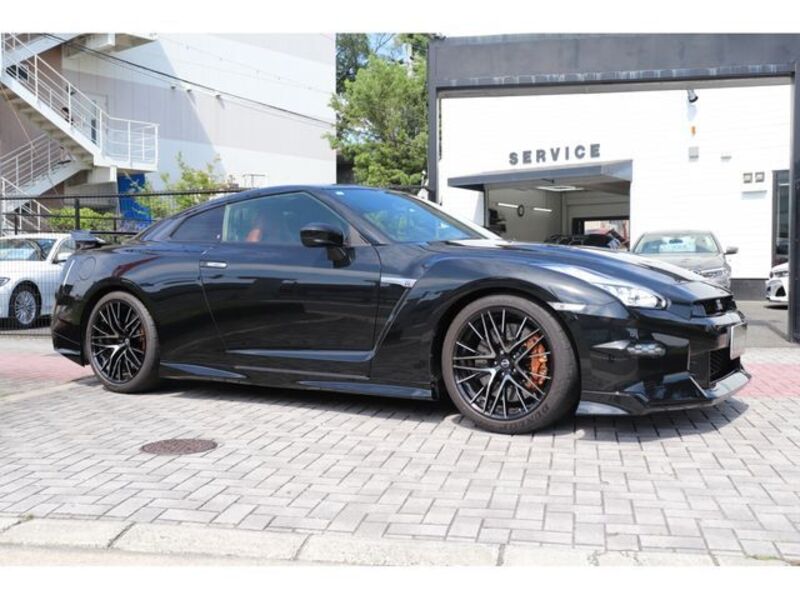 GT-R