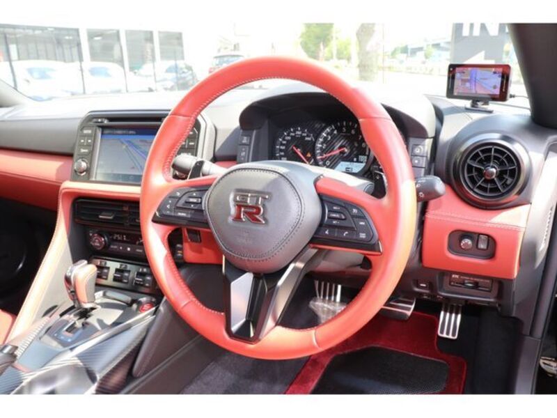 GT-R
