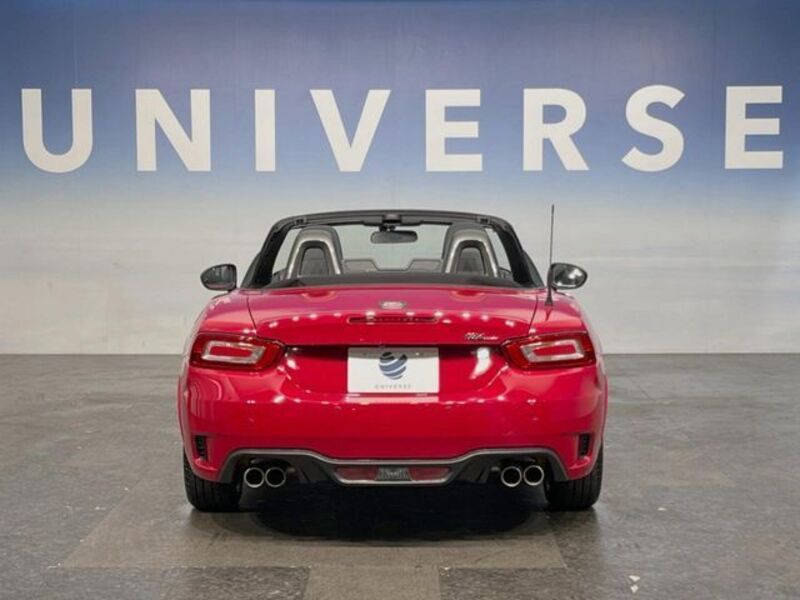 ABARTH 124 SPIDER