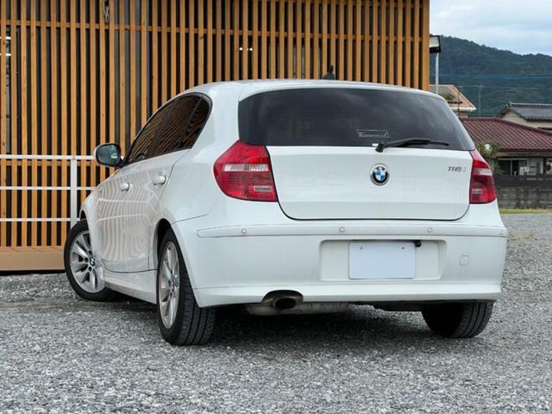 1 SERIES