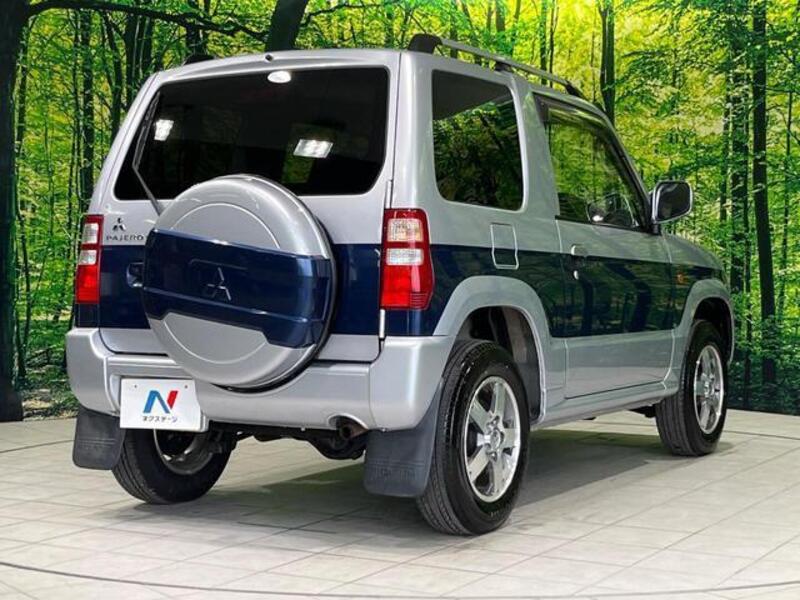 PAJERO MINI