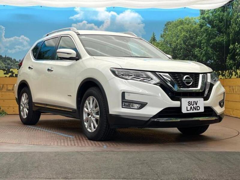 X-TRAIL