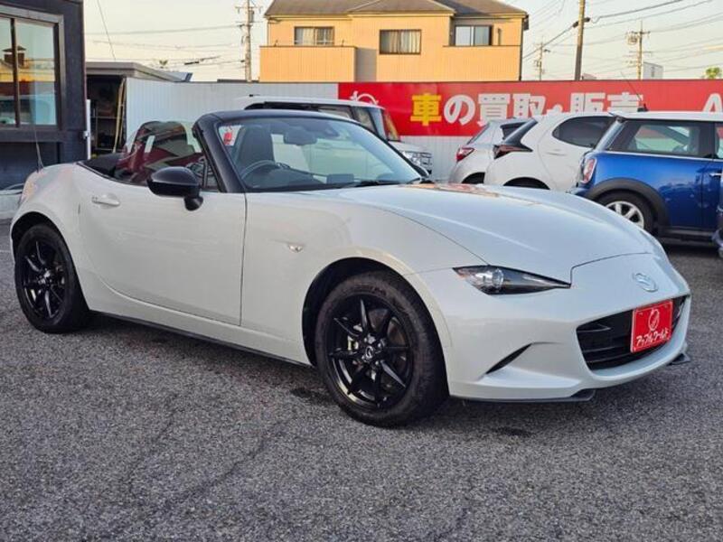 ROADSTER