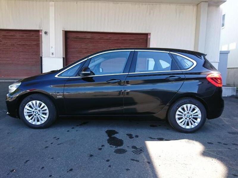 2 SERIES