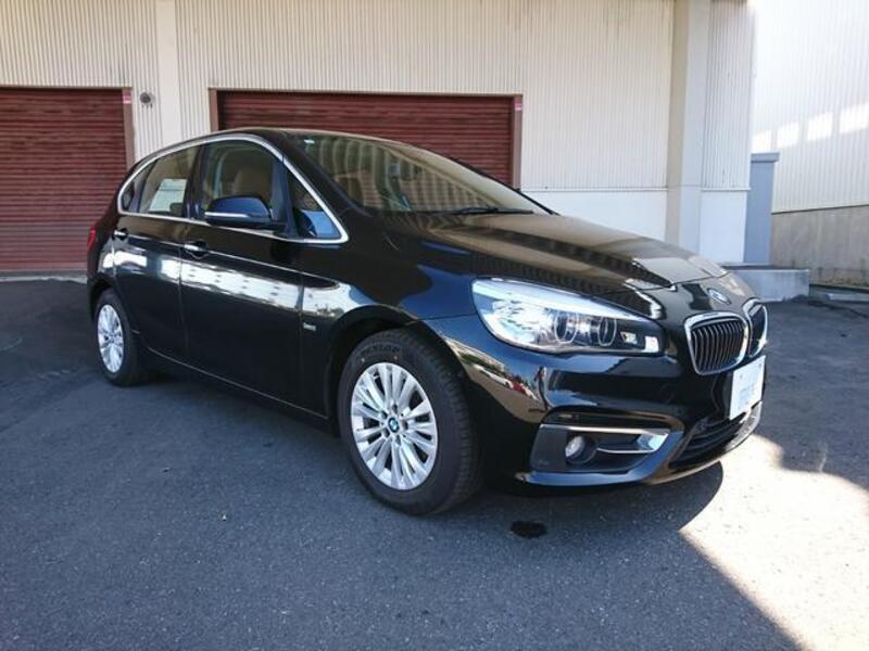 BMW 2 SERIES