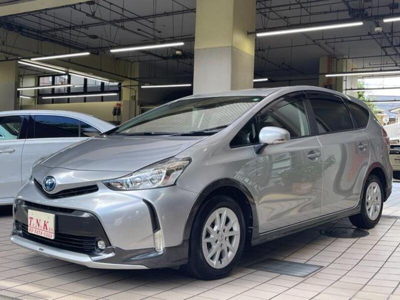 PRIUS ALPHA