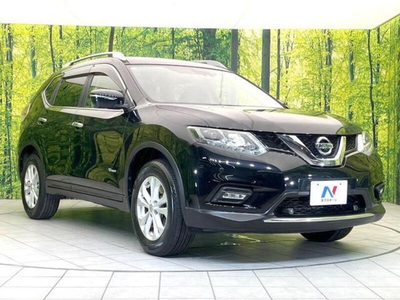 X-TRAIL