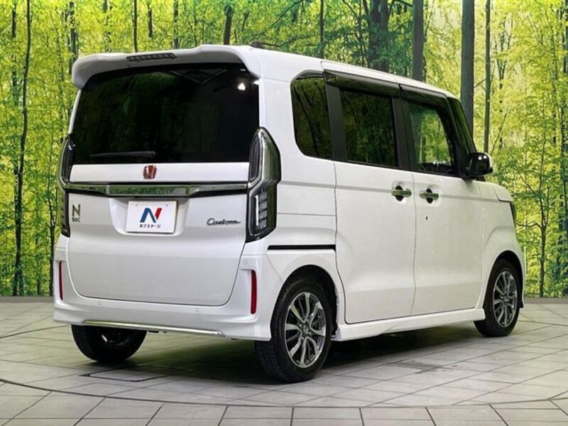 N BOX CUSTOM