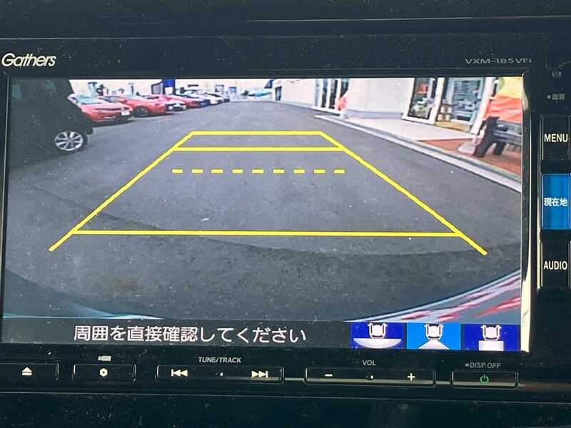 N BOX