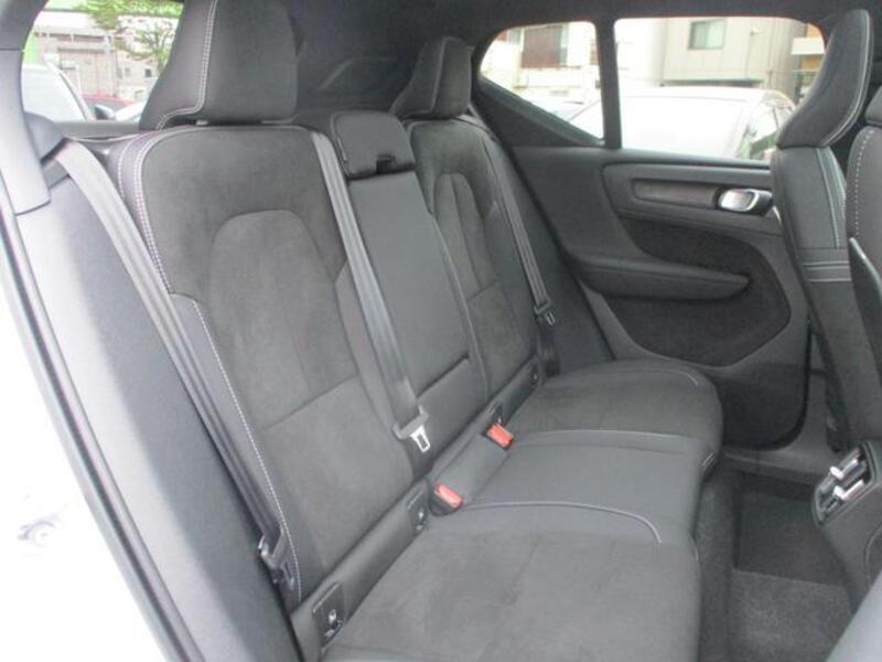 XC40