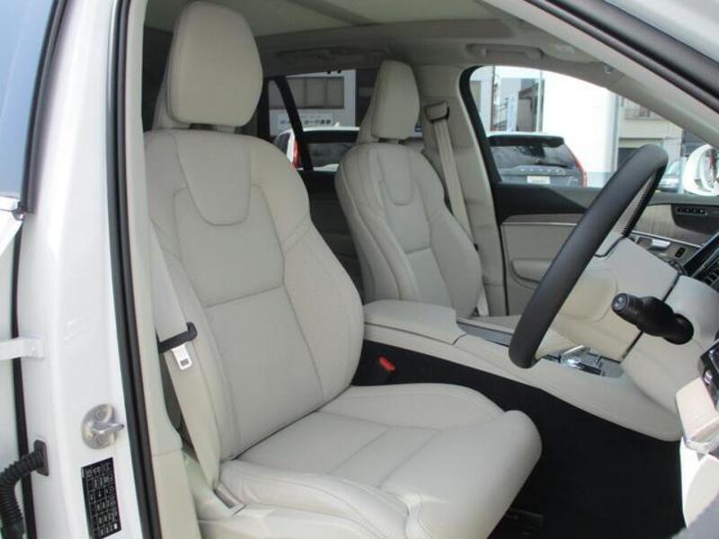 XC90
