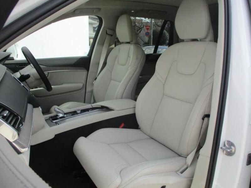 XC90
