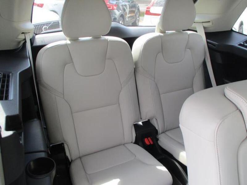 XC90