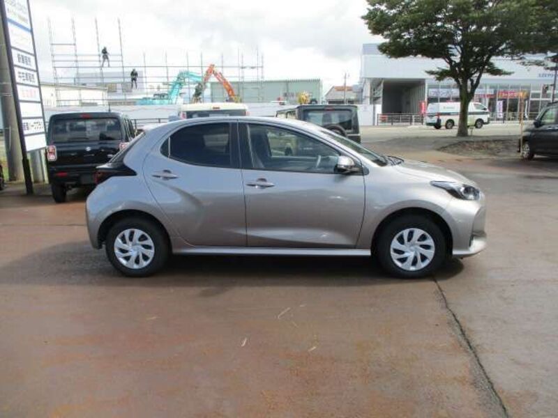 YARIS