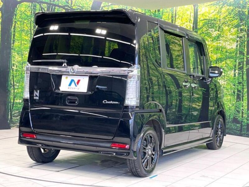 N BOX CUSTOM