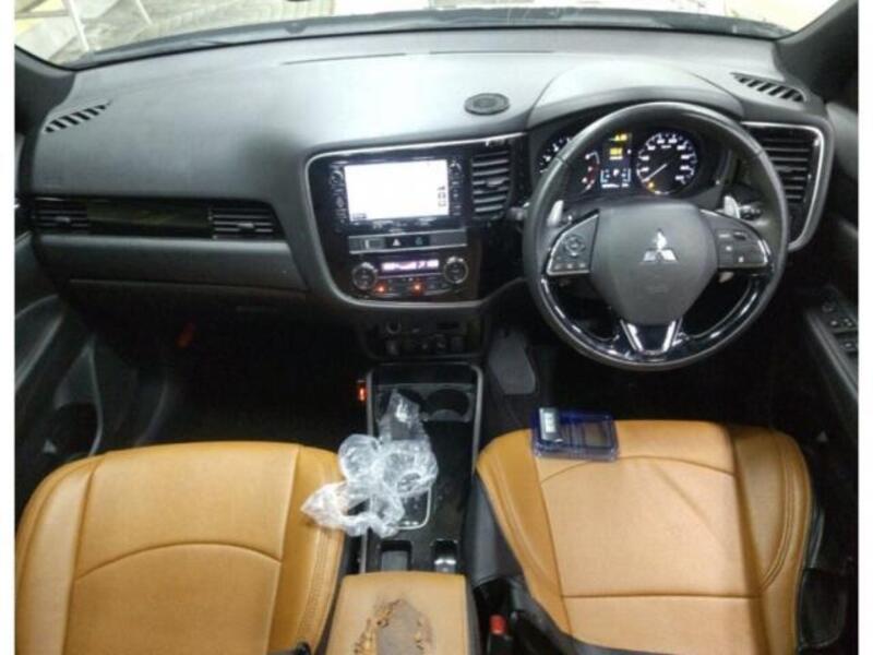 OUTLANDER
