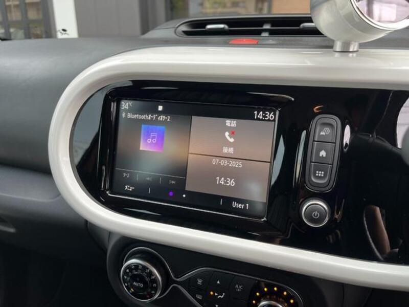 TWINGO