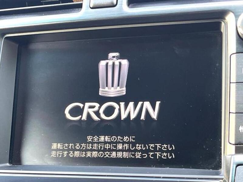 CROWN