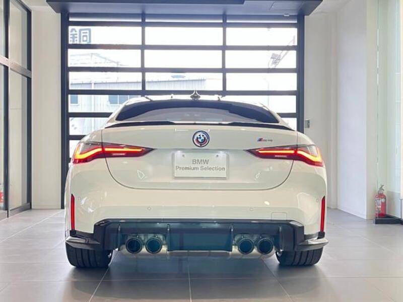 M4