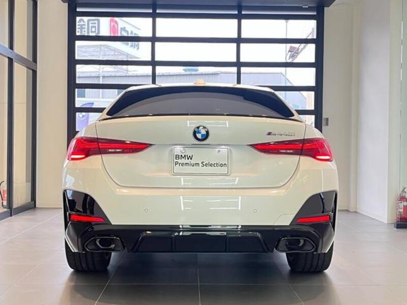 4 SERIES