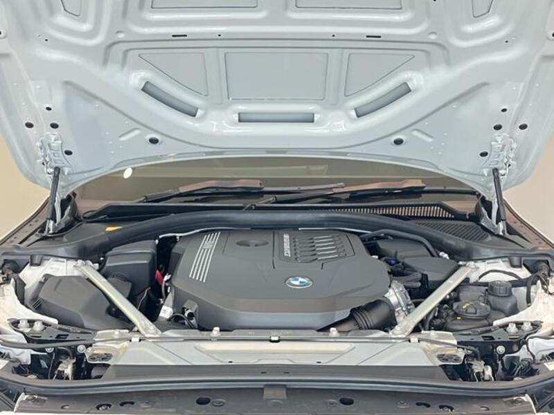 4 SERIES