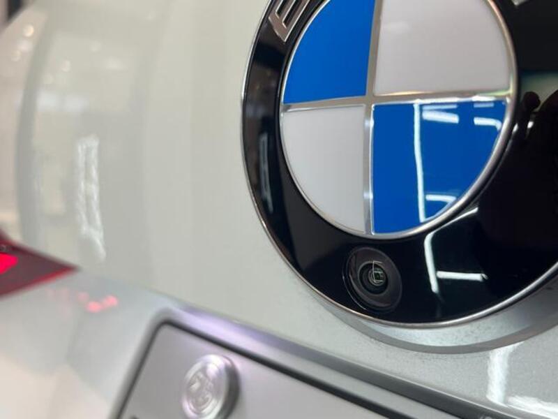 4 SERIES