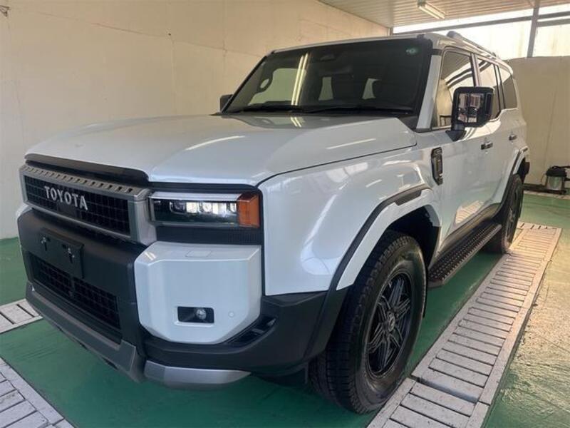 LAND CRUISER 250