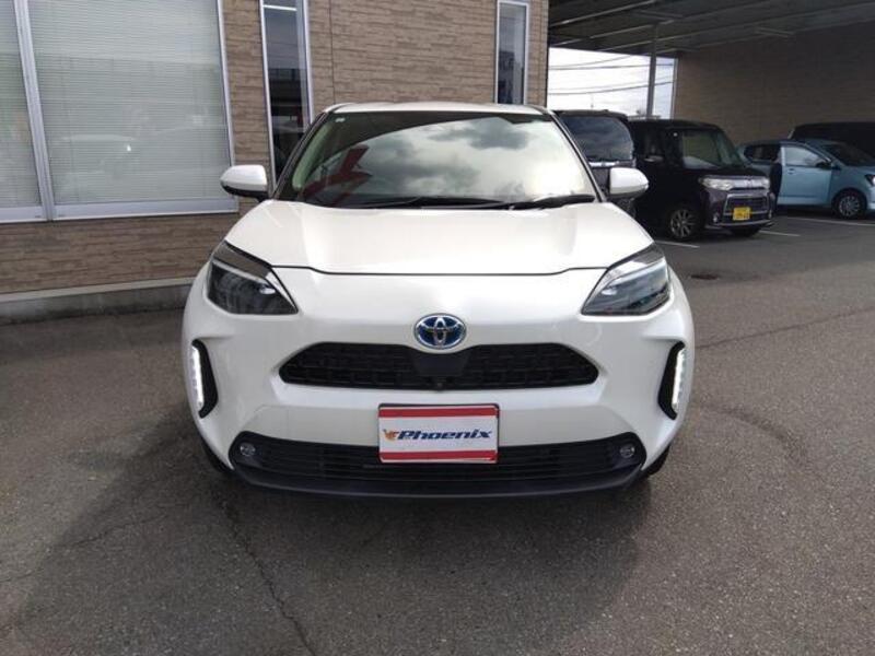 YARIS CROSS