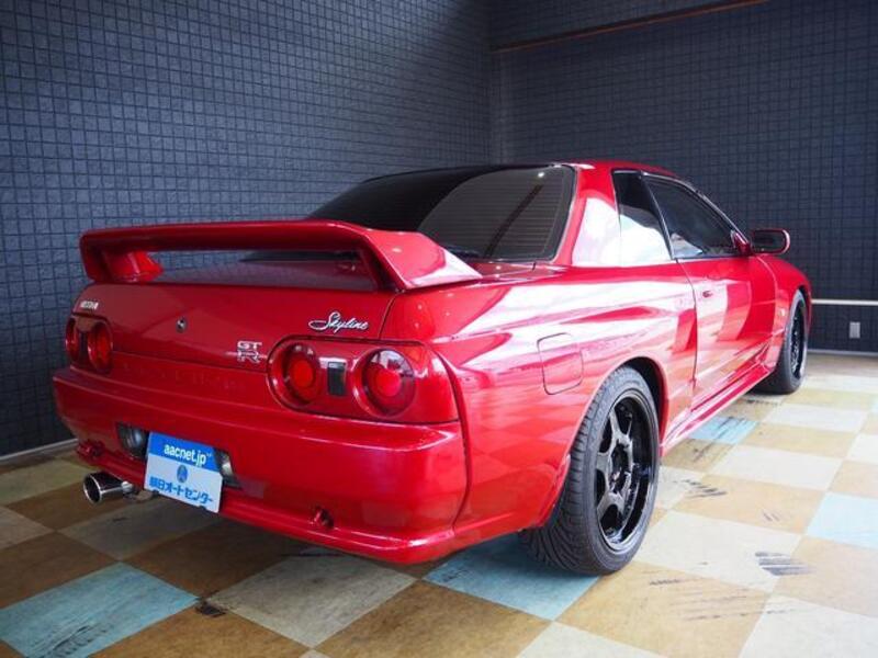 SKYLINE