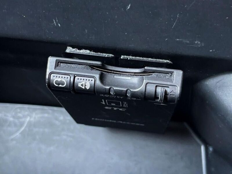 N BOX