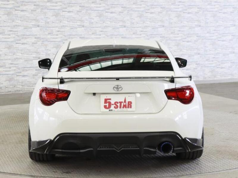 86